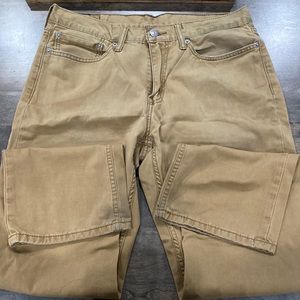 Levi’s Men’s 514 Jeans